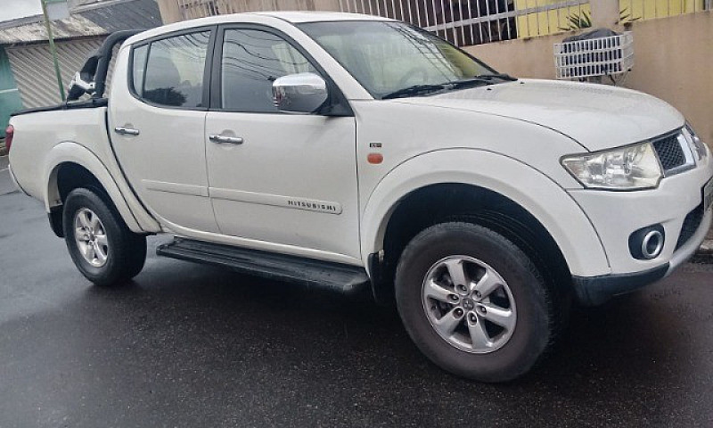 L200 Triton Hpe...