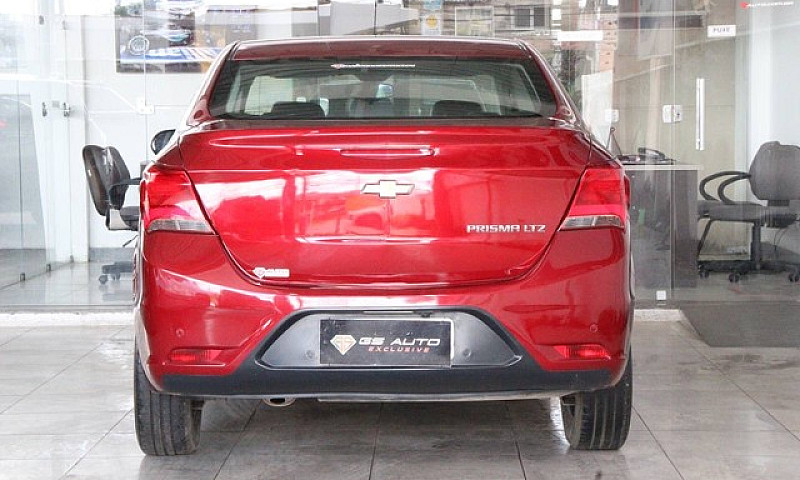 Gm - Chevrolet Prism...