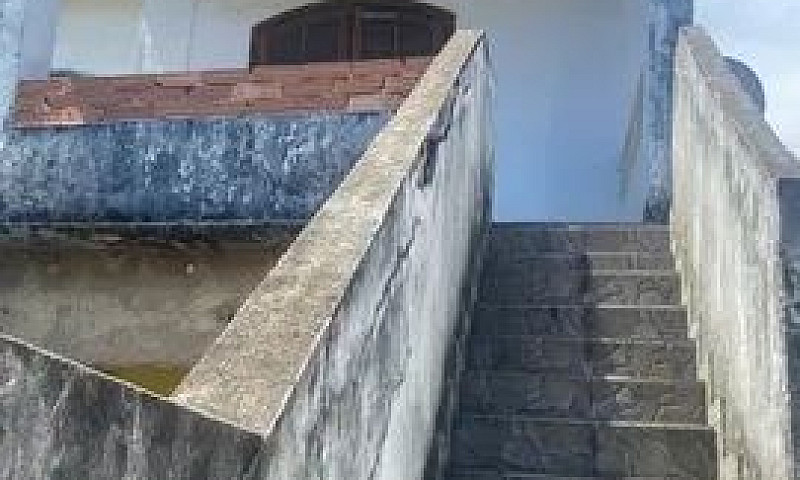 Aluga-Se Casa Em San...