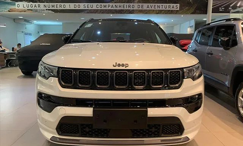 Jeep Compass 1.3 T27...