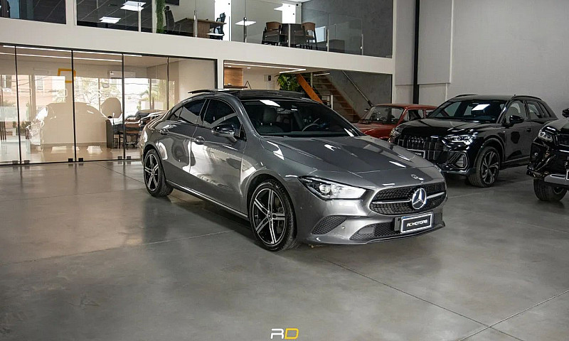 Mercedes-Benz Cla-25...