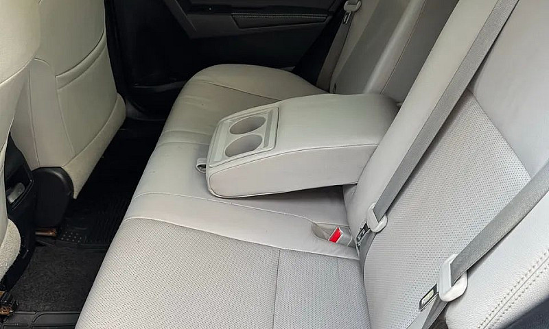Toyota Corolla Xei 2...