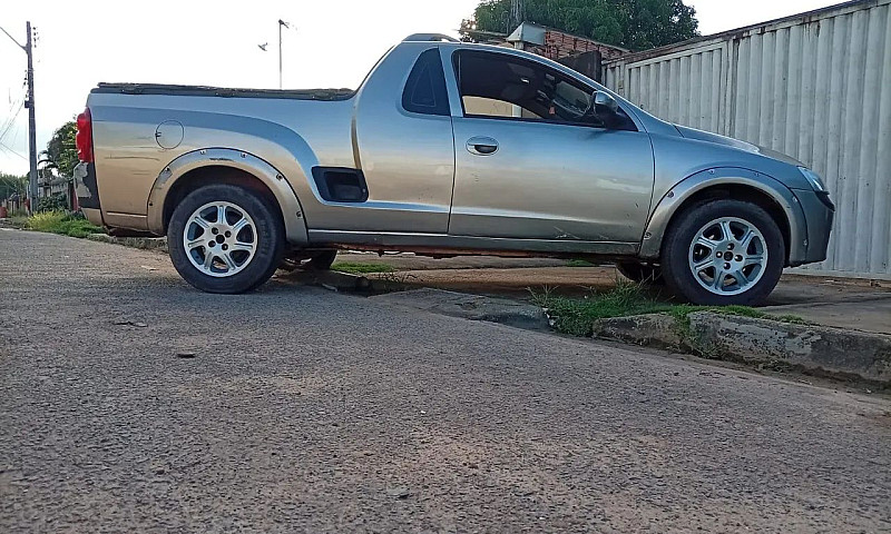 Chevrolet Montana 1....