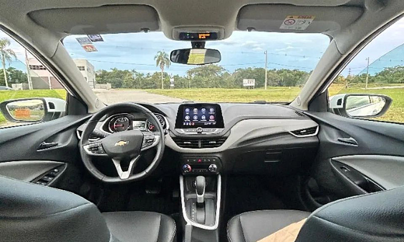 Chevrolet Onix Hatch...