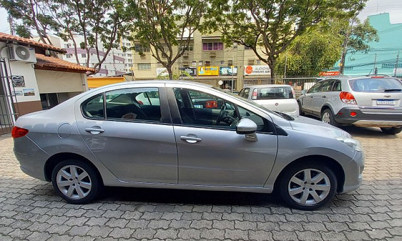 Peugeot 408 Allure -...