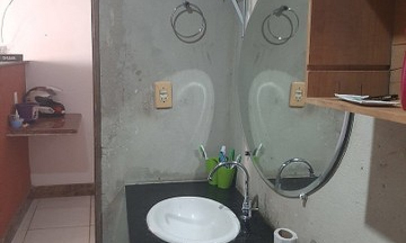 Vendo Casa 3 Quartos...