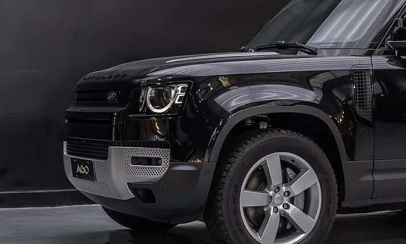 Land Rover Defender ...