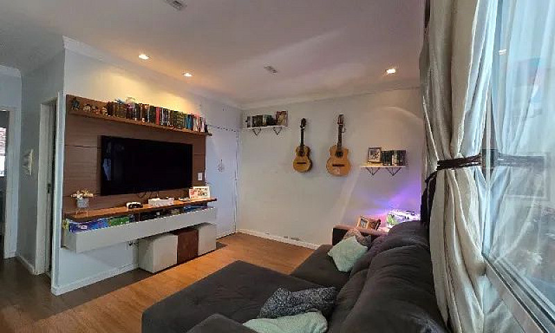 Casa Em Condomínio T...
