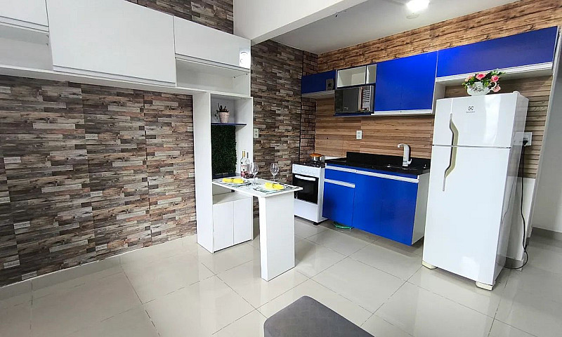 Aluga-Se Loft Mobili...