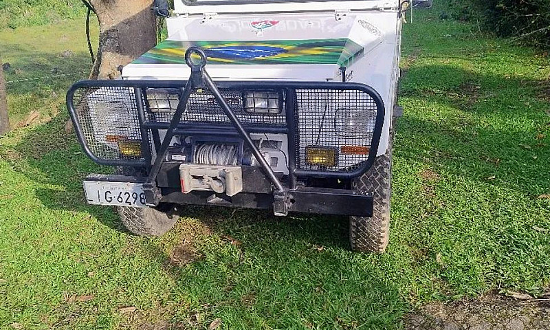 Jeep Javali Cbt...