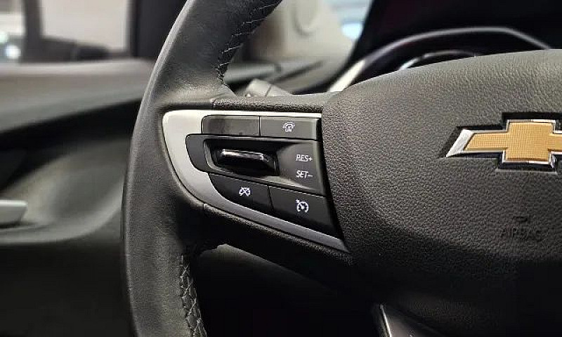 Chevrolet Onix Plus ...