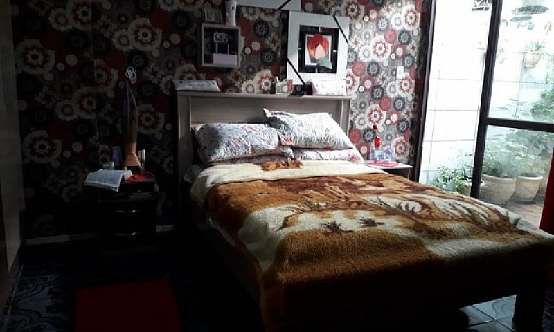 Canoas - Casa Padrão...