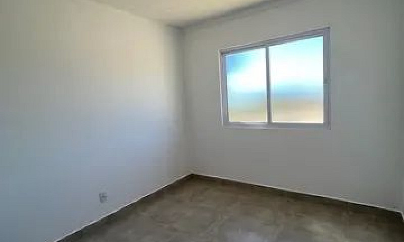 Casa De 3 Quartos, S...