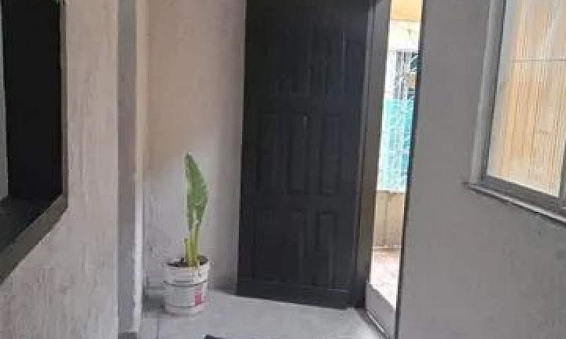 Alugo Quarto No Guam...