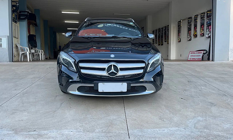 Mercedes Benz Gla 20...