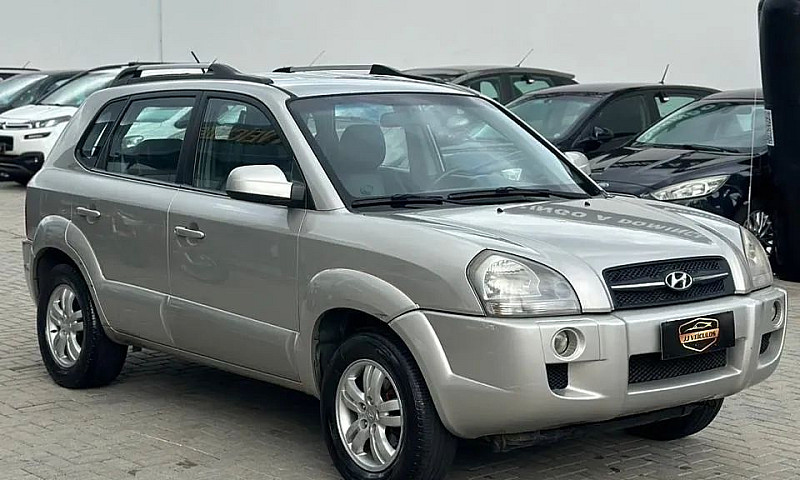 Hyundai Tucson 2.0 1...