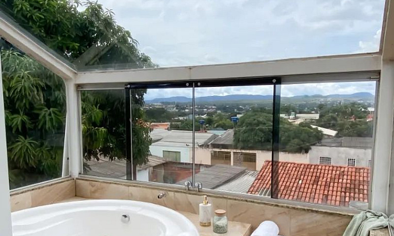 Casa Ampla Com 4 Qua...