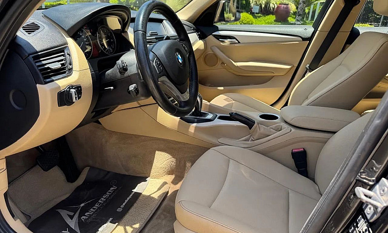 Bmw X1 Sdrive 20I X-...