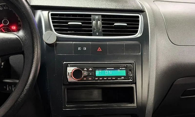 Volkswagen Fox 1.6 M...