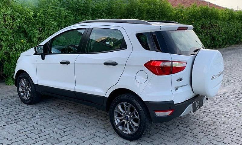 Ecosport Freestyle 1...