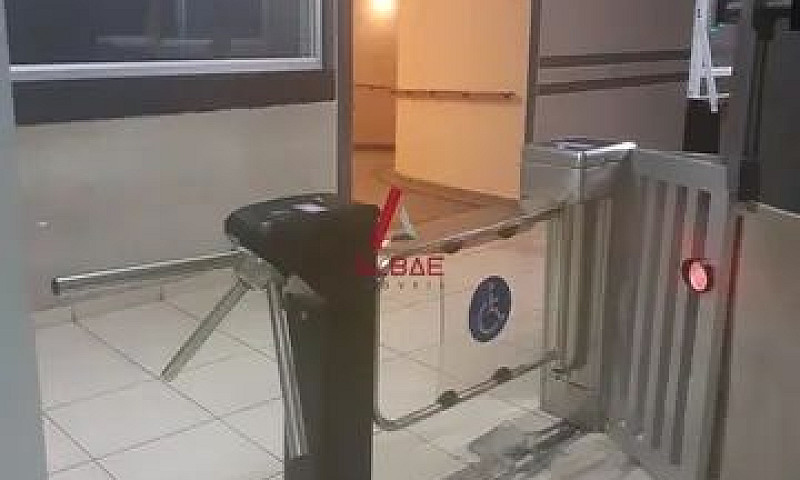 Kitnet A Venda Em La...