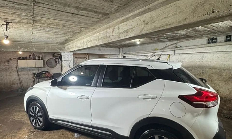 Nissan Kicks Sv 1.6 ...