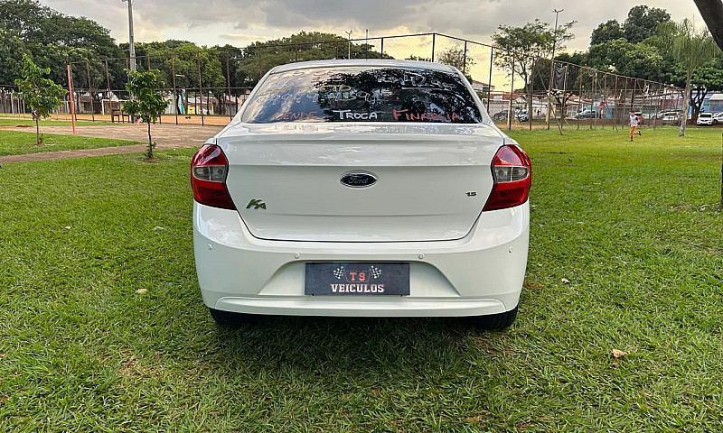 Ford Ka+ Sedan 1.5 1...