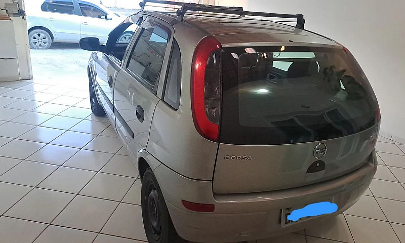 Chevrolet Corsa Hat....