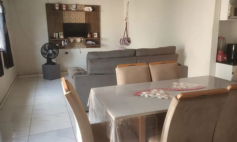Vende-Se Casa No Bai...