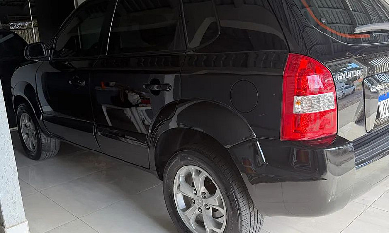 Hyundai Tucson 2.0 1...