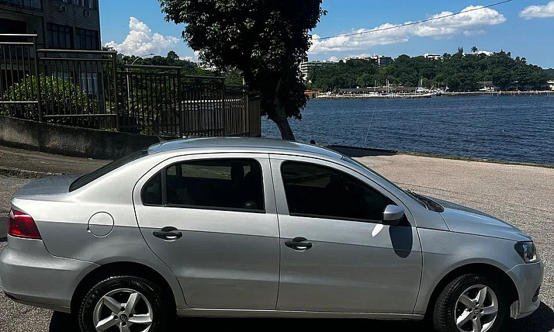 Volkswagen Voyage Tr...