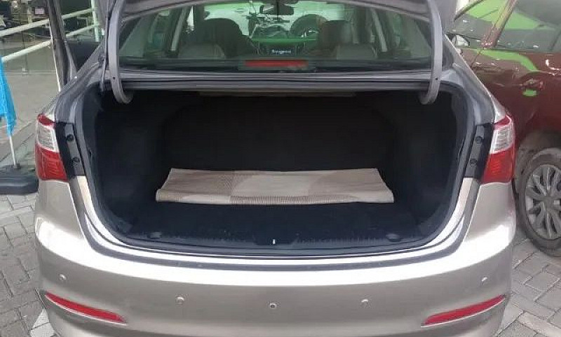 Hyundai Hb20S C.plus...