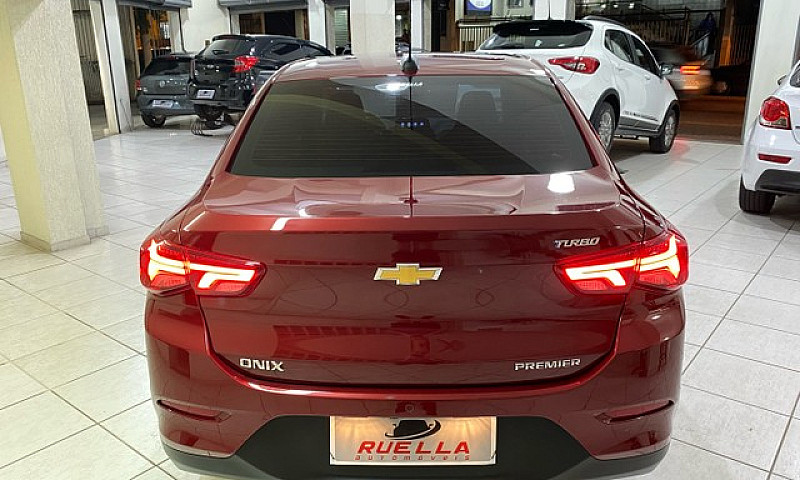 Chevrolet Onix Plus ...
