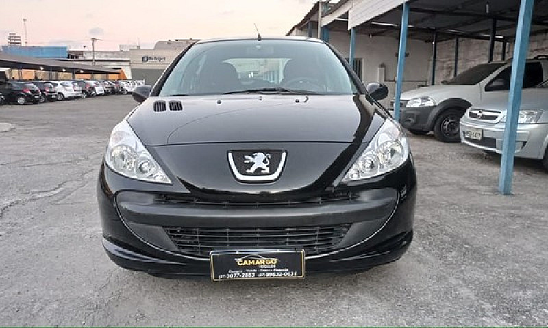 Peugeot 207 1.4 2010...