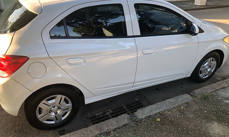 Chevrolet Onix 2018 ...