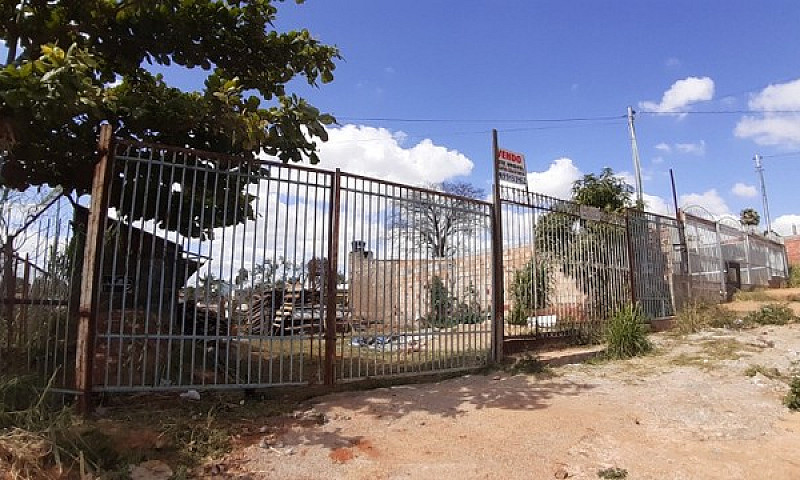 Casas Baratas, 2 Lot...