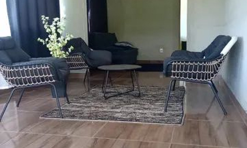 Casa Em Condomínio...