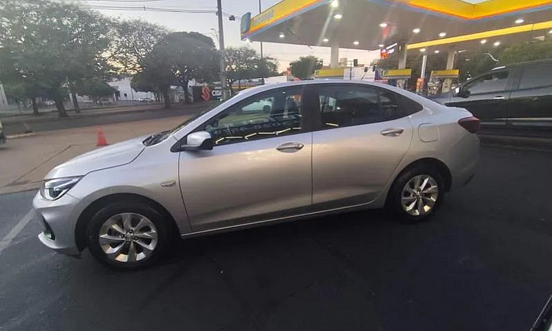 Chevrolet Onix Plus ...