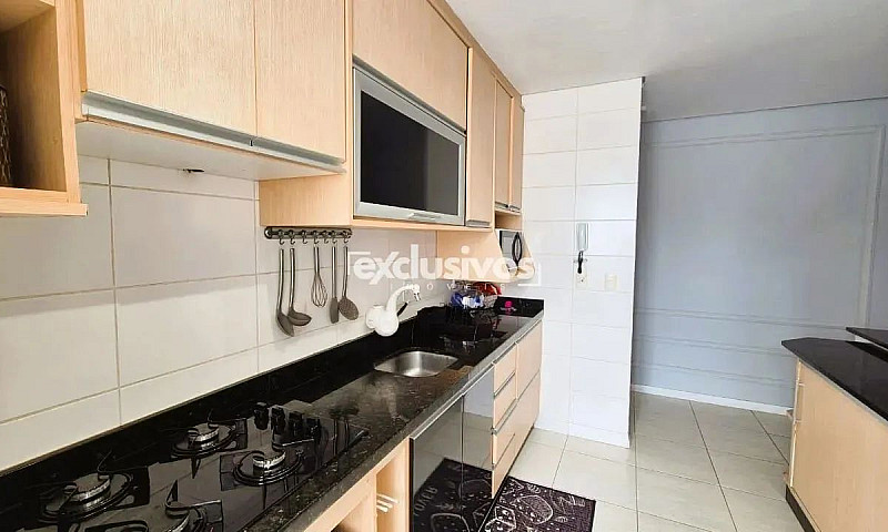 Apartamento Semimobi...