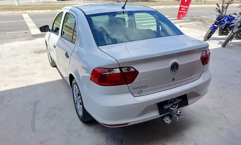 Volkswagen Voyage 1....