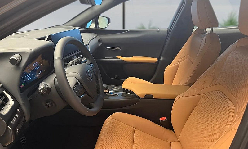 Lexus Ux-300H 2.0 16...