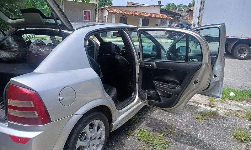 Chevrolet Astra Eleg...