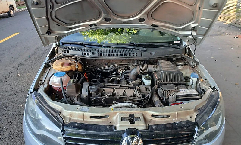Volkswagen Voyage Co...