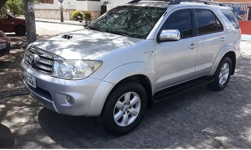 Toyota Hilux Sw4 Srv...