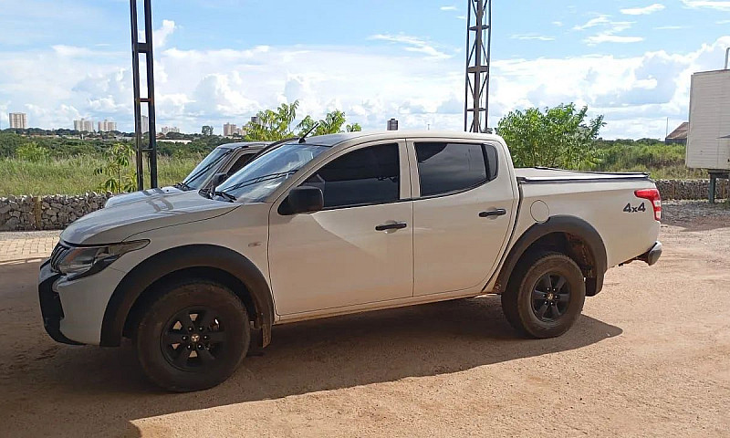Mitsubishi L200 Tri....