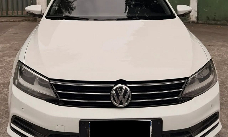 Volkswagen Jetta Com...