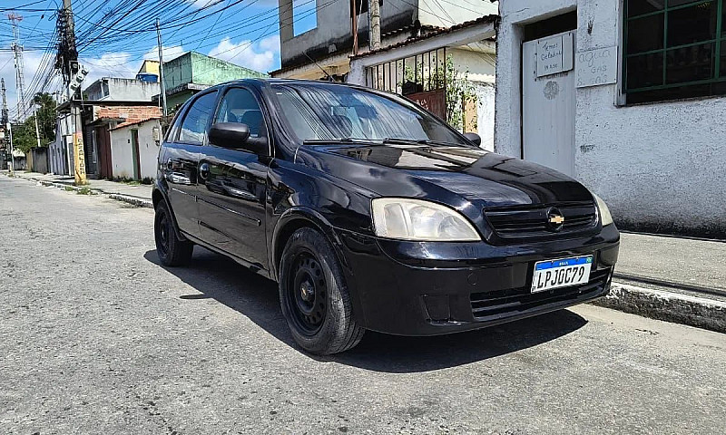 Chevrolet Corsa Hatc...
