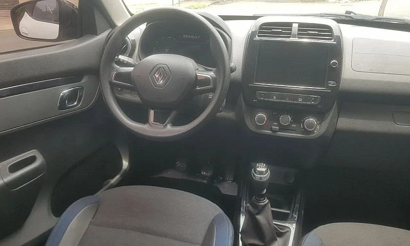 Renault Kwid Intense...