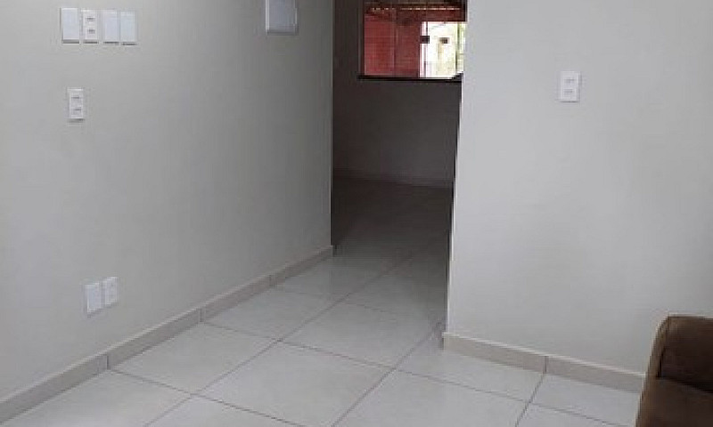 Apt Em Condomínio...