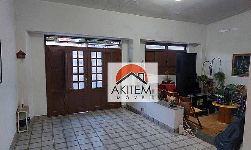 Casa Com 3 Dormitóri...